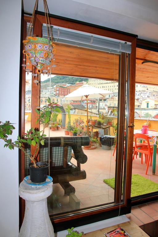 Ferienwohnung La Certosa Neapel Zimmer foto